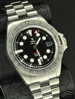 Yema SUPERMAN WORLDTIME GMT STEEL YGMT21A41-AMS