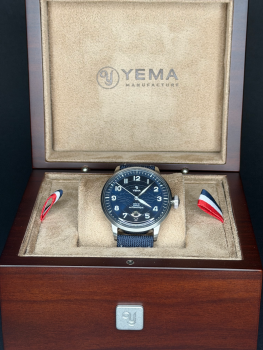 Yema Flygraf CPA10 Titanium CMM.10 Ref. COF64.25.10.05.TN.D5 + signiertes Sammlerbuch im Full Set