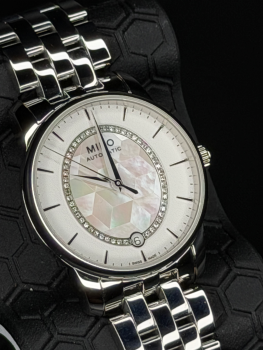 MIDO Baroncelli Prisma Automatik Diamanten Ref. M007.207.11.116.00