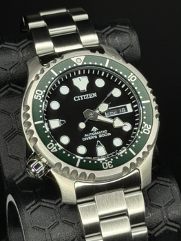 Citizen Promaster Diver Automatik NY0084-89EE (grüne Lünette)