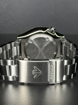 Citizen Promaster Diver Automatik NY0084-89EE (grüne Lünette)