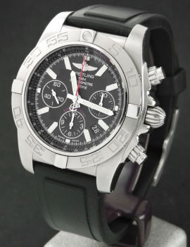 Breitling Chronomat 44 AB0110