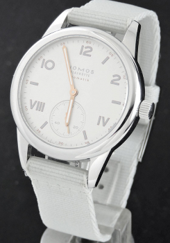 Nomos Club Campus Unisex  Neomatik 748