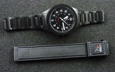 Yema FLYGRAF French Air & Space Force GMT black Limited YAA21-3AMS