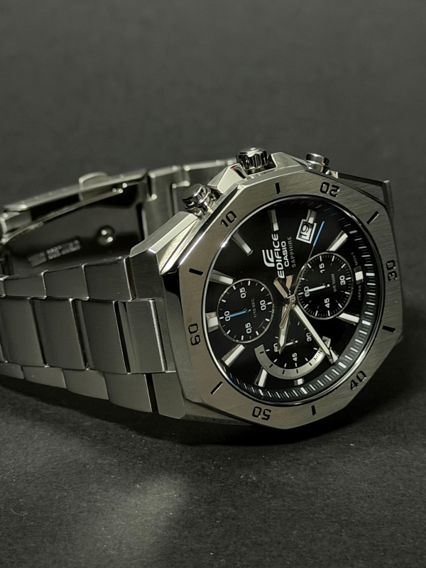 Casio Edifice Chrono  CasioOak Safirglas  EFB-680D-1AVUEF