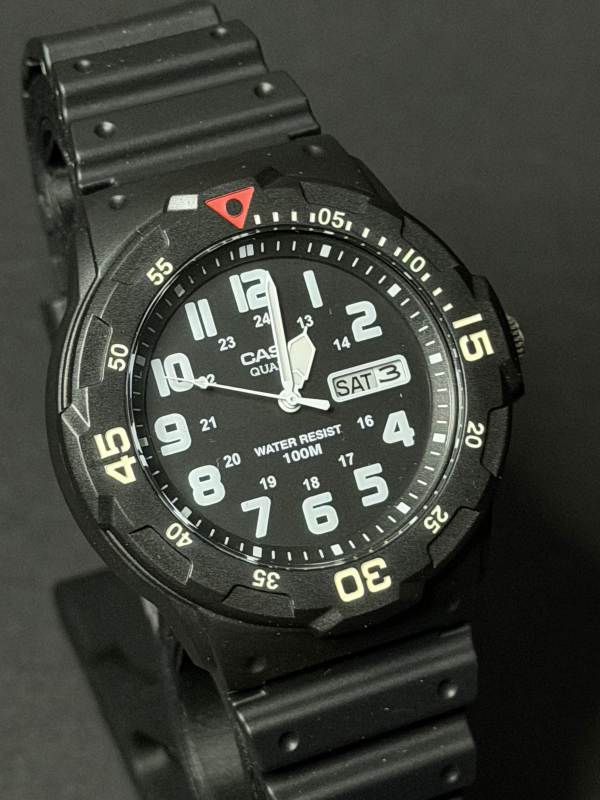 CASIO Sports MRW-200H-1BVDF