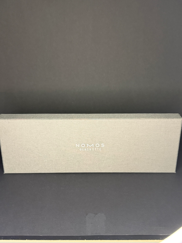 NOMOS Glashütte Club Ref. 774