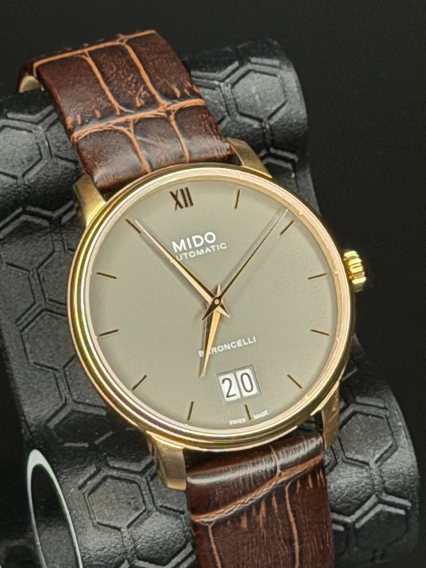 MIDO Baroncelli Big Date Automatik Ref. M027.426.36.088.00